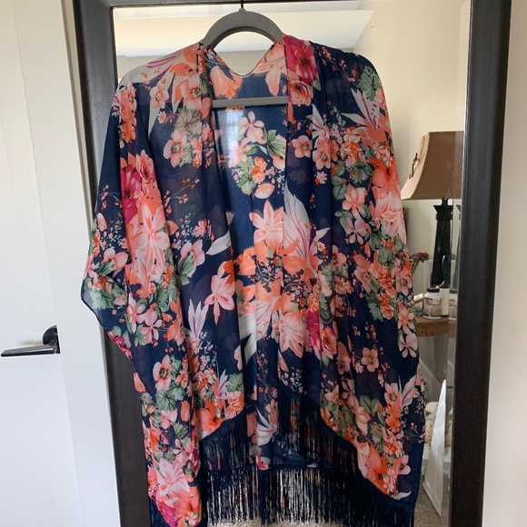 Summer wrap - Picture 1 of 1